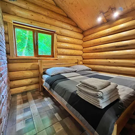 Dum A Dum Rezort Zivohost