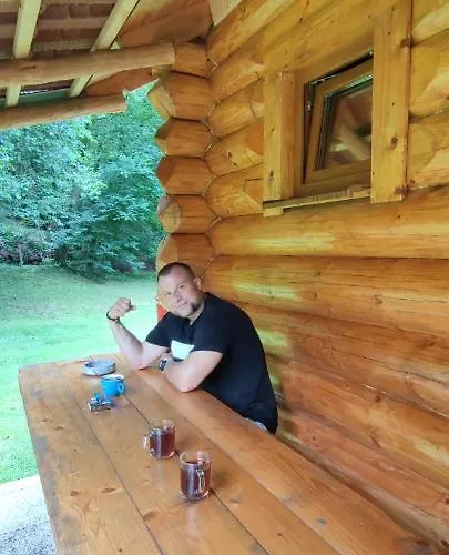 Dum A Dum Rezort Zivohost